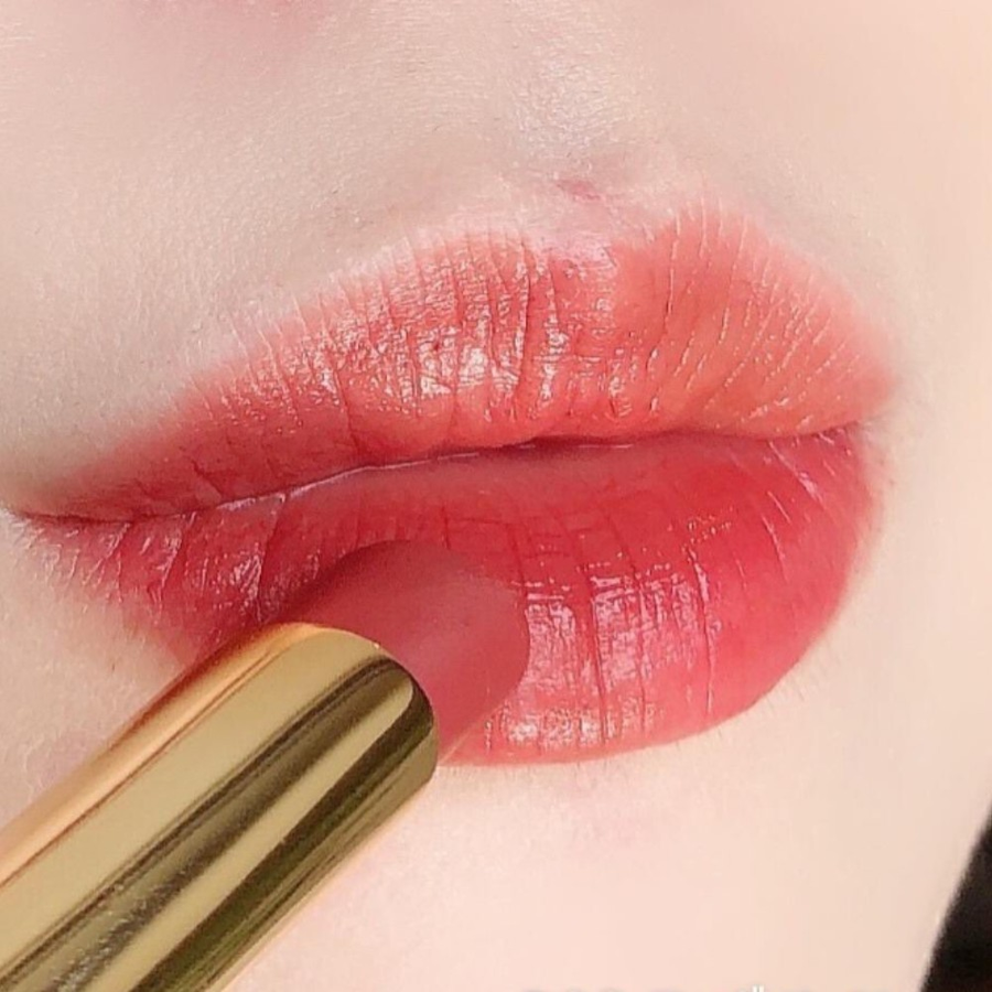 ettusais 艾杜纱 东京轻吻染唇膏 #r02酒红色 2g